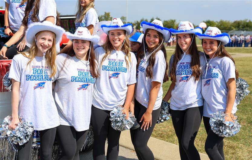 Schools celebrate homecomings